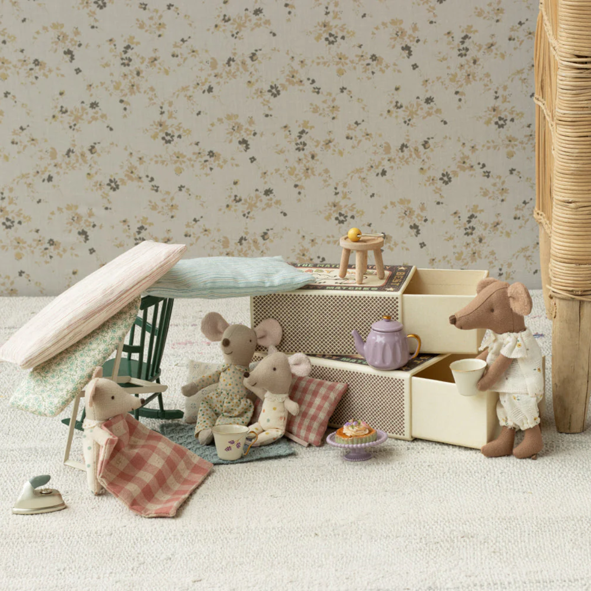 Maileg Big Sister Mouse in Matchbox – 2024 | Classic Mouse Toy with Bed