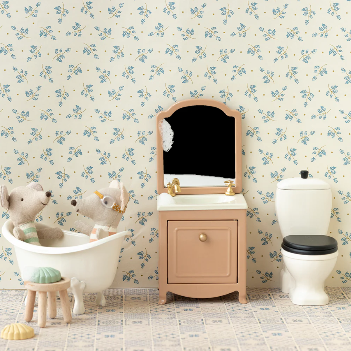Maileg Mouse Toilet – 2024 | Miniature Dollhouse Bathroom Furniture