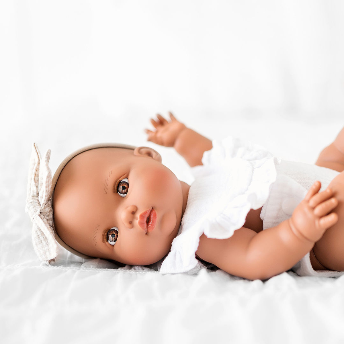 Doll Clothing - Doll Frill Bib Muslin - Ivory