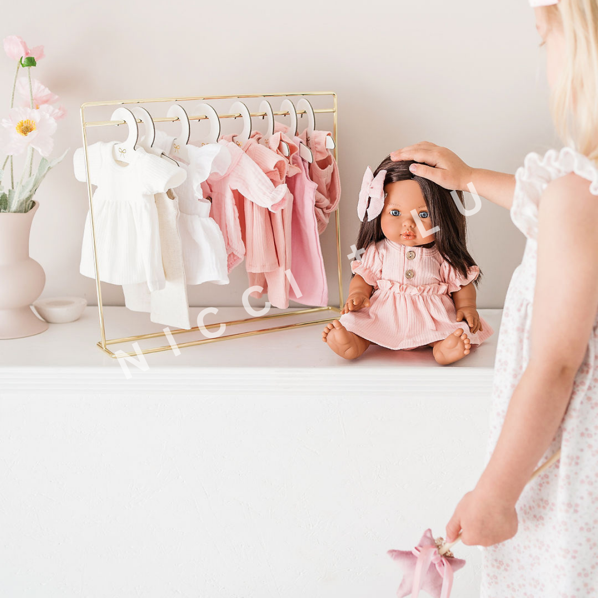 Gold Clothing Rail for Dolls, Kids Rooms &amp; Shop Display - Large